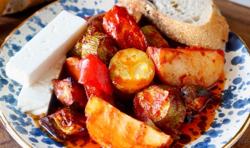 Tourlou Tourlou (Greek Roast Veggies)