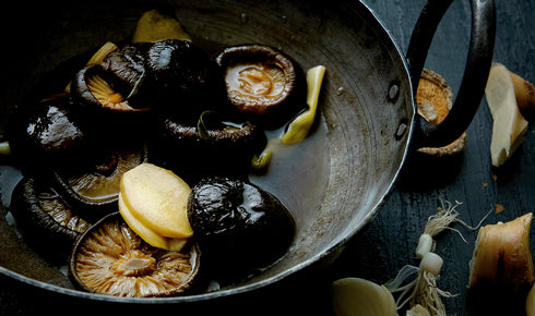 KYLIE KWONG'S BRAISED CHINESE MUSHROOMS