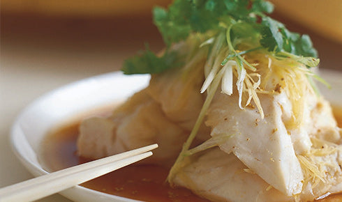 KYLIE KWONG'S STEAMED FISH FILLETS WITH GINGER AND SPRING ONIONS